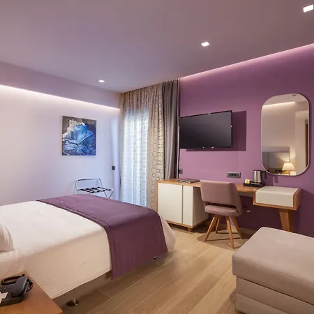 ホテル Blue Lagoon コス・タウン