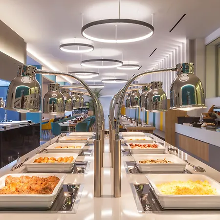 Blue Lagoon ホテル 4*