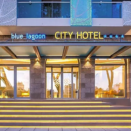Blue Lagoon Hotell 4*