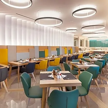 Blue Lagoon 4*