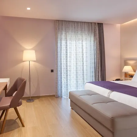 Blue Lagoon ホテル コス・タウン