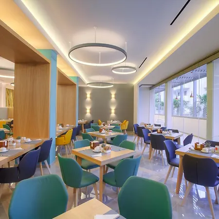 Blue Lagoon 4*