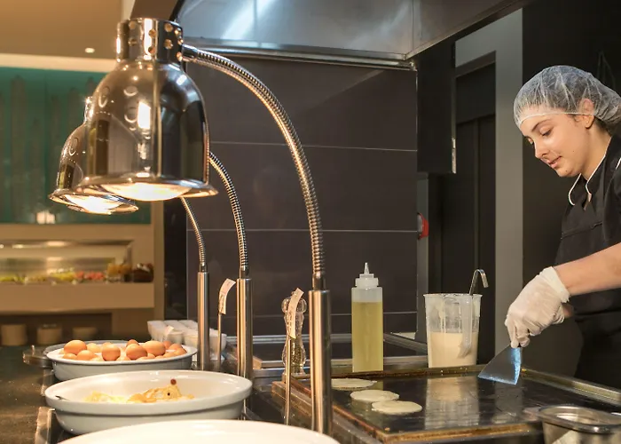 Blue Lagoon Hotell 4*